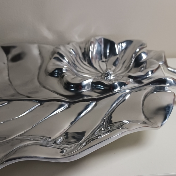 BEATRIZ BALL 6744 Garden Flower/leaf dip (large) - Picture 5 of 14